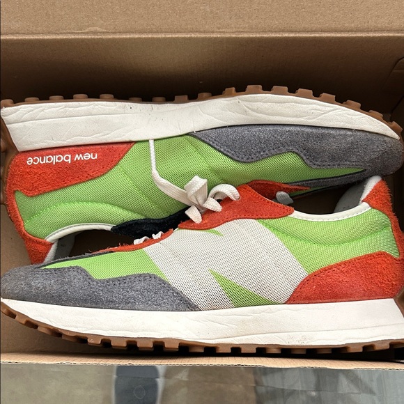 New Balance Lime Green and Red Sneakers size 9.5 - Picture 2 of 5